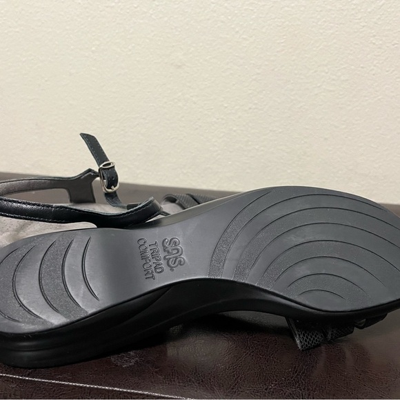 SAS black snake Capri T-Strap Sandal size 10 - Picture 9 of 12